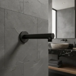 Hansgrohe Vernis Blend zidni izliv za tuš ružu 24 cm – mat crna (27809670)