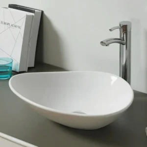 Rubicer RS78015 beli asimetrični nadgradni lavabo 53 × 41,5 cm