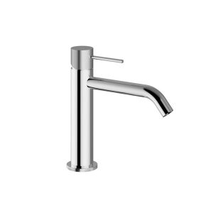 Moderna lavabo baterija u hromiranom finišu sa cilindričnim dizajnom i bočnom ručicom