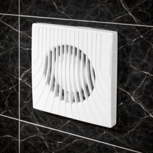 Beli zidni ventilator AWENTA WA120 za kupatilo