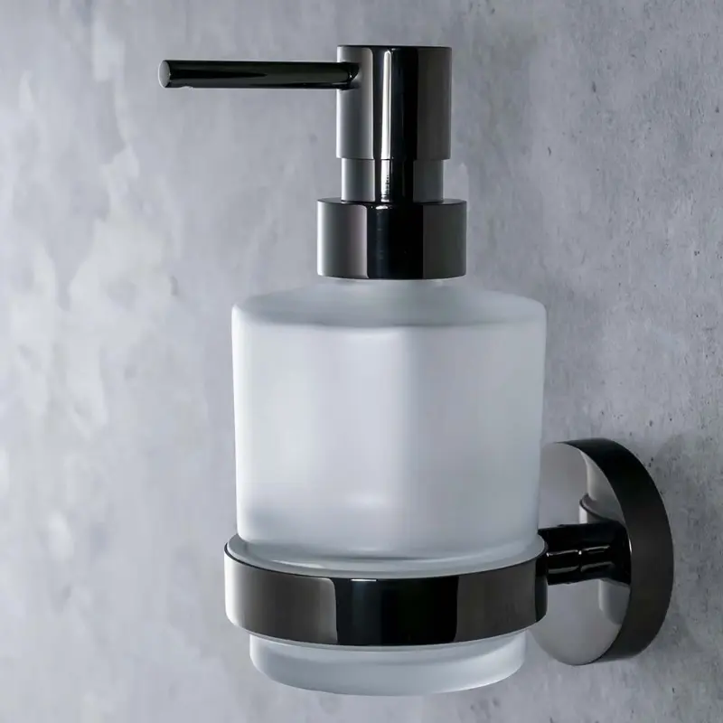 Bemeta Hematit dozator u kupatilu